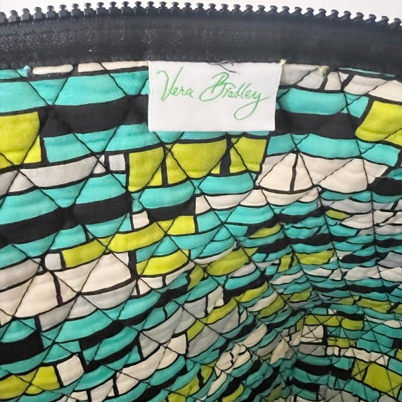Vera Bradley Blue and Green Travel Bag with Quilted Cotton - Picture 6 of 14
